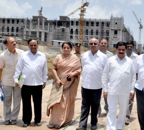 SuvaranaSoudha