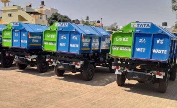 garbage-waste-van