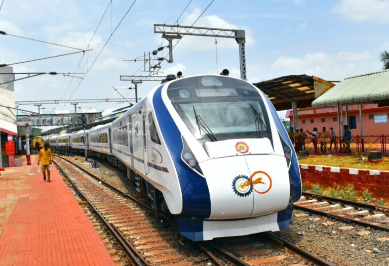 Belagavi Bengaluru Vande Bharat train schedule